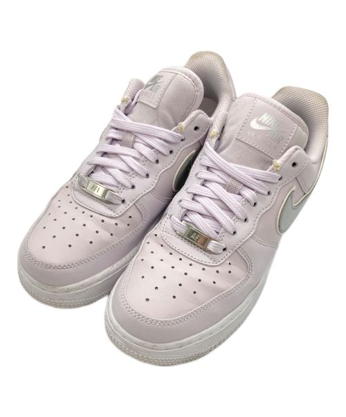 NIKE（ナイキ）NIKE (ナイキ) ローカットスニーカー / WMNS AIR FORCE 1'07 ESS ラベンダー サイズ:US6の古着・服飾アイテム