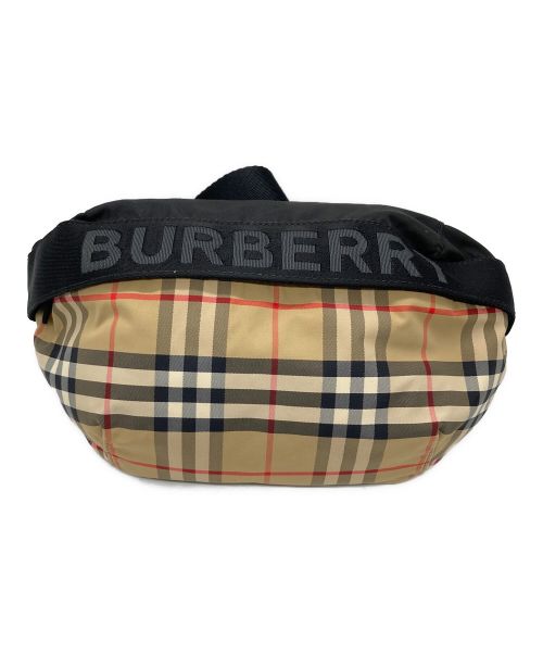 BURBERRY（バーバリー）BURBERRY (バーバリー) ウエストバッグ ベージュの古着・服飾アイテム