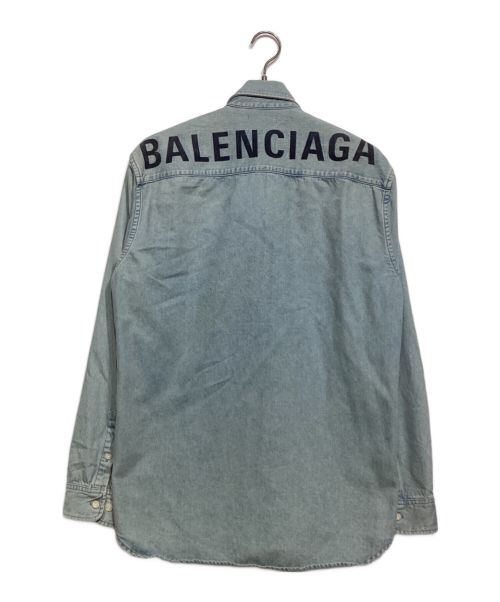 BALENCIAGA（バレンシアガ）BALENCIAGA (バレンシアガ) 19SS Back Logo Denim Shirt インディゴ サイズ:37の古着・服飾アイテム