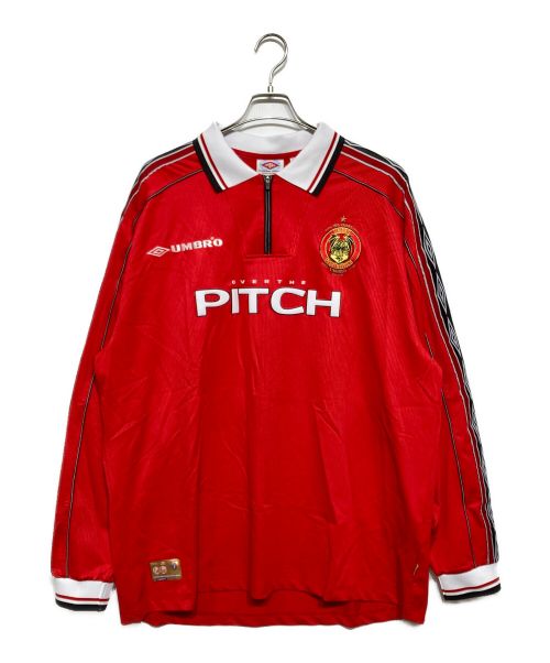 UMBRO（アンブロ）UMBRO (アンブロ) OVER THE PITCH 100TH ANNIVERSARY HOMAGE FOOTBALL JERSEY レッド サイズ:110 未使用品の古着・服飾アイテム