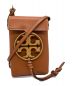 TORY BURCH (トリーバーチ) MILLER PHONE CROSSBODY/ミラーフォンクロスボディー/スマホケースバッグ ブラウン：13000円