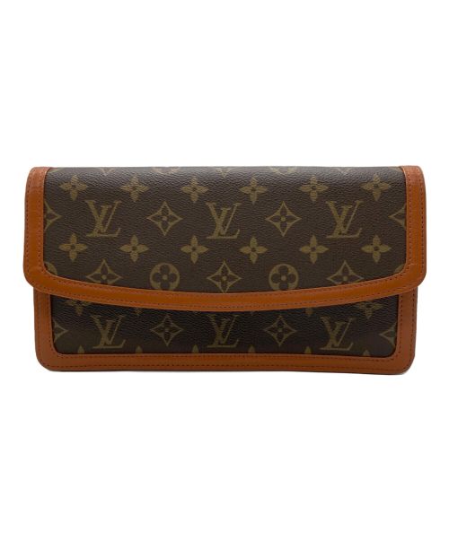 LOUIS VUITTON（ルイ ヴィトン）LOUIS VUITTON (ルイ ヴィトン) クラッチバッグ／ポシェット・ダム GM／モノグラム柄 ブラウンの古着・服飾アイテム