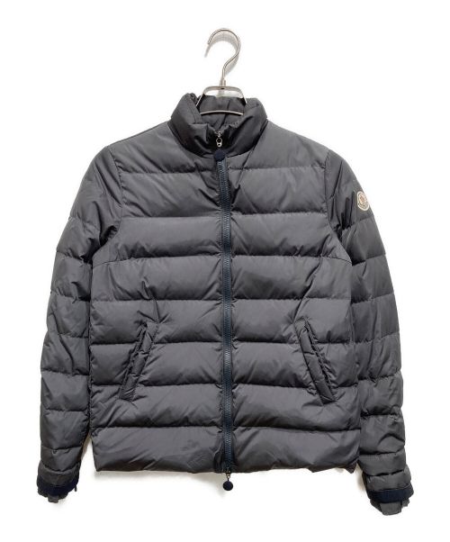 MONCLER（モンクレール）MONCLER (モンクレール) sacai (サカイ) SERICA 袖フリルダウンジャケット グレー サイズ:Sの古着・服飾アイテム