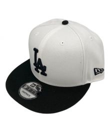 New Era（ニューエラ）の古着「9FIFTY ロサンゼルス・ドジャース ホワイト × ブラック ブラックバイザー」｜ホワイト×ブラック