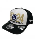 New Eraニューエラ）の古着「9SEVENTY ストレッチスナップ 2024 MLB World Series Champions Locker Room Cap ロサンゼルス・ドジャース」｜ブラック×ホワイト