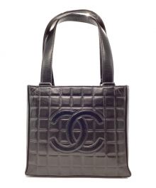 CHANEL（シャネル）の古着「CHOCO BAR TOTE/チョコバートートバッグ」｜ブラック