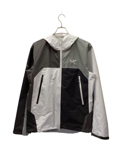 ARC'TERYX（アークテリクス）ARC'TERYX (アークテリクス) BEAMS (ビームス) Beta Jacket ブラック×グレー サイズ:Mの古着・服飾アイテム