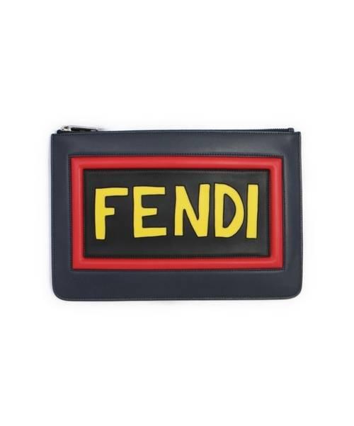 中古 古着通販 Fendi フェンディ Fendiロゴクラッチバッグ