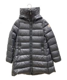 MONCLER（モンクレール）の古着「SUYEN ダウンコート ハンガー付 D20934931949」｜ブラック