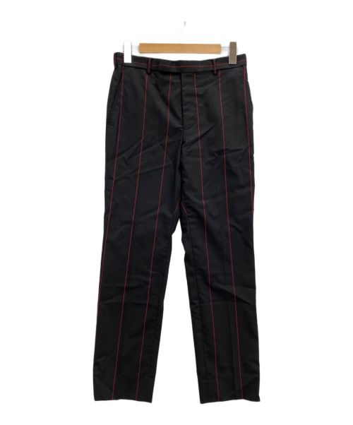 LITTLEBIG（リトルビッグ）LITTLEBIG (リトルビッグ) Stripe Slim Trousers（ストライプスリムトラウザーズ） ブラック×レッド サイズ:44の古着・服飾アイテム