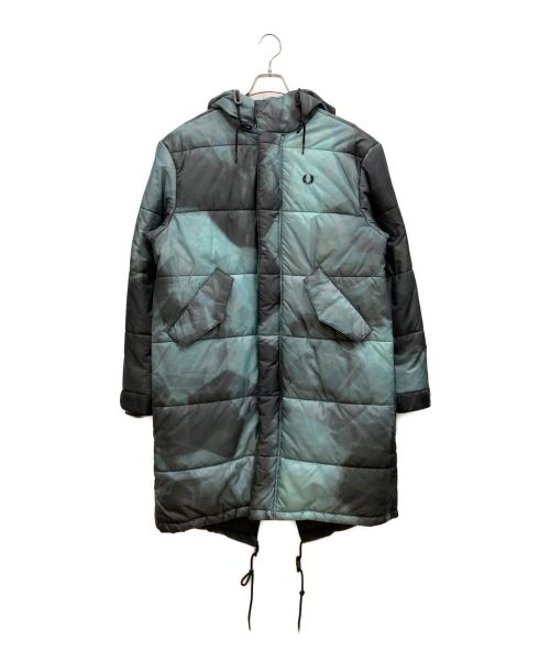 FRED PERRY（フレッドペリー）FRED PERRY (フレッドペリー) Camouflage Quilted Parka カモフラージュ キルト パーカ J4587 スカイブルー サイズ:Mの古着・服飾アイテム