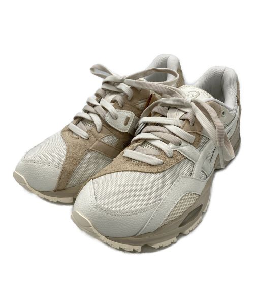 asics（アシックス）asics (アシックス) ローカットスニーカー ベージュ サイズ:27cm　US10.5の古着・服飾アイテム