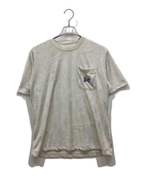 Needles（ニードルズ）Needles (ニードルズ) S/S Papillon Emb. Pocket Tee - R/Pe Velour ライトグレー サイズ:Sの古着・服飾アイテム