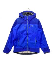 ARC'TERYX（アークテリクス）の古着「マウンテンパーカー」｜ブルー