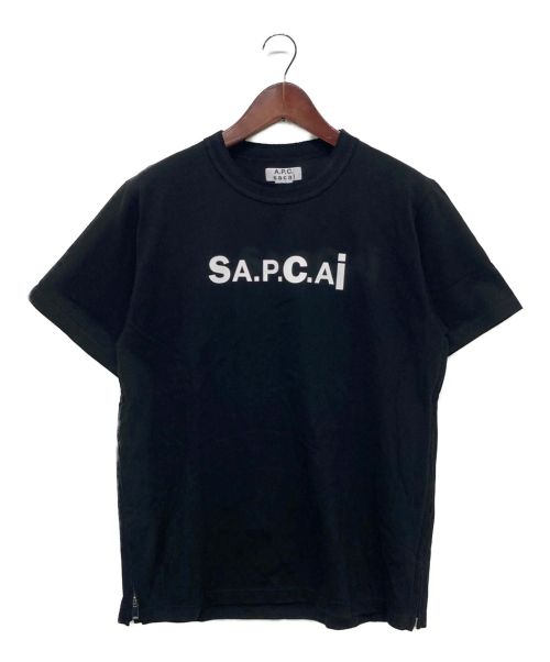 A.P.C.（アーペーセー）A.P.C. (アーペーセー) sacai (サカイ) KIYO SHORT SLEEVE T-SHIRT ブラック サイズ:SIZE Ⅼの古着・服飾アイテム