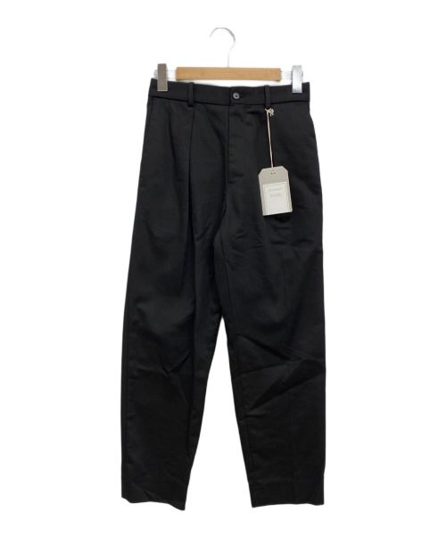 MARKAWARE（マーカウェア）MARKAWARE (マーカウェア) ORGANIC COTTON CAVALRY TWILL PEGTOP TROUSERS（オーガニックコットン キャバリーツイル） ブラック サイズ:1の古着・服飾アイテム