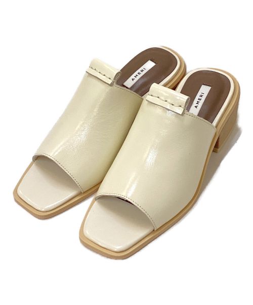 Ameri VINTAGE（アメリヴィンテージ）Ameri VINTAGE (アメリヴィンテージ) TAB EASY SANDAL アイボリー×ベージュ サイズ:Mの古着・服飾アイテム