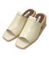 Ameri VINTAGE（アメリヴィンテージ）の古着「TAB EASY SANDAL」｜アイボリー×ベージュ