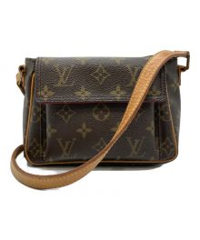 LOUIS VUITTON（ルイ ヴィトン）の古着「ショルダーバッグ」｜ブラウン