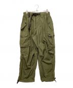 and wanderアンドワンダー）の古着「oversized cargo pants 2」｜オリーブ