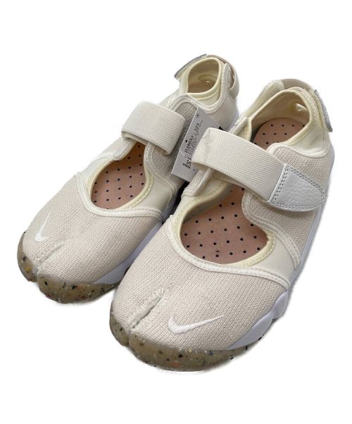 NIKE（ナイキ）NIKE (ナイキ) WMNS NIKE AIR RIFT ホワイト サイズ:25cm 未使用品の古着・服飾アイテム