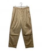 Graphpaperグラフペーパー）の古着「Suvin Chino Tuck Tapered Pants」｜ベージュ