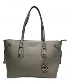 MICHAEL KORSマイケルコース）の古着「Voyager Medium Crossgrain Leather Tote Bag」