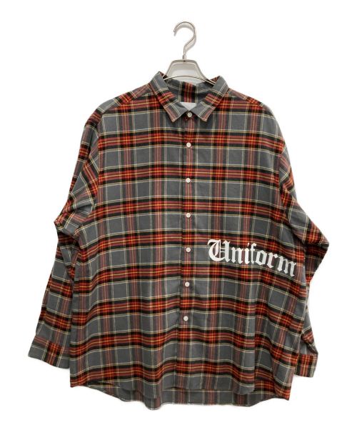 uniform experiment（ユニフォームエクスペリメント）uniform experiment (ユニフォームエクスペリメント) FLANNEL CHECK GOTHIC LOGO BAGGY SHIRT/フランネルチェックシャツ/UE-232003 グレー×レッド サイズ:3の古着・服飾アイテム