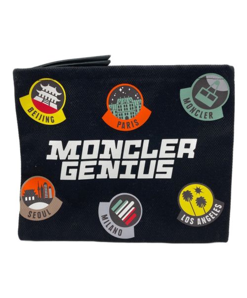 MONCLER GENIUS（モンクレール ジーニアス）MONCLER GENIUS (モンクレール ジーニアス) シティーシンボル クラッチバッグ ブラックの古着・服飾アイテム