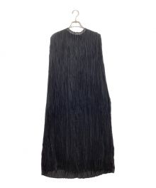 HYKE（ハイク）の古着「RANDOM PLEATED SLEEVELESS DRESS」｜ブラック