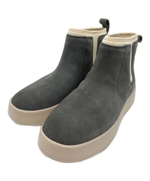 UGG（アグ）UGG (アグ) CLASSIC BOOM BOOTIE グレー サイズ:25cmの古着・服飾アイテム