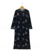 Mame Kurogouchiマメクロゴウチ）の古着「フローラルジャガードニットドレス」｜ブラック