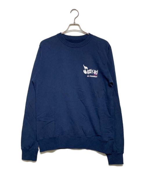 uniform experiment（ユニフォームエクスペリメント）uniform experiment (ユニフォームエクスペリメント) FRAGMENT JAZZY JAY JAZZY JAY CREW NECK SWEAT NAVY サイズ:2 未使用品の古着・服飾アイテム