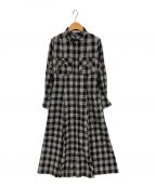 HER LIP TOハーリップトゥ）の古着「Checkered Pleats Long Shirt Dress」｜ブラック