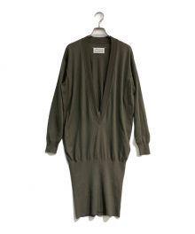 Maison Margiela（メゾンマルジェラ）の古着「Vネックニットワンピース　S31HA0448」｜カーキ