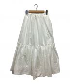 emmi atelierエミアトリエ）の古着「ボリュームティアードスカート」｜ホワイト