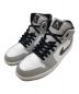 NIKE（ナイキ）の古着「Air Jordan 1 Mid（エアジョーダン1ミッド）」｜グレー