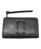 MARC JACOBSマークジェイコブス）の古着「The Snapshot Dtm Compact Wallet」｜ブラック