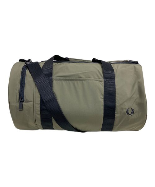 FRED PERRY（フレッドペリー）FRED PERRY (フレッドペリー) Ripstop Barrel Bag カーキの古着・服飾アイテム