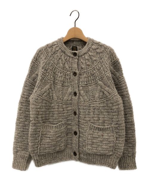 BATONER（バトナ―）BATONER (バトナ―) SPREAD ARAN CREW NECK CARDIGAN グレージュ サイズ:2の古着・服飾アイテム