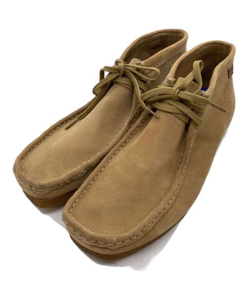 CLARKS（クラークス）CLARKS (クラークス) ワラビーシューズ ベージュ サイズ:27.5の古着・服飾アイテム