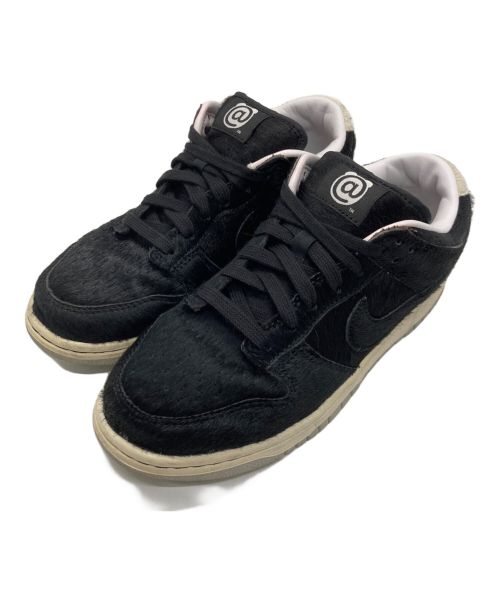 NIKE SB（ナイキエスビー）NIKE SB MEDICOM TOY Dunk Low OG QS NIKE SB×MEDICOM TOY/ナイキエスビー×メディコムトイ ブラック ブラック サイズ:UK5.5 EUR38.5 BR37 CN240 JP24の古着・服飾アイテム