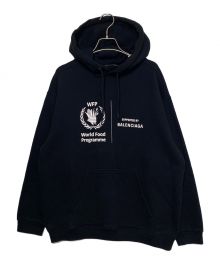 BALENCIAGA（バレンシアガ）の古着「WFPロゴプリントプルオーバーパーカー」｜ブラック