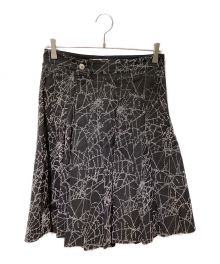 masu（エムエーエスユー）の古着「FLOCKY WEB PLEATED SHORTS(フロッキーウェブブリーテッドショーツ)」｜ブラック