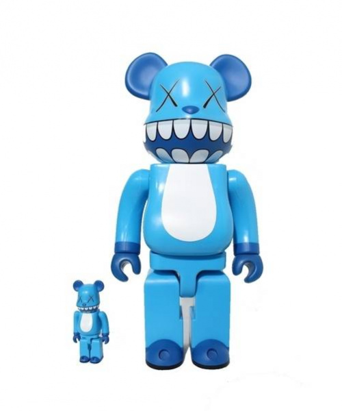 中古 古着通販 Be Rbrick Kaws A Nation ベアブリック カウズ エイネイション 2体セットフィギュア 400 100 ブルー サイズ 記載無し ブランド 古着通販 トレファク公式 Trefac Fashion