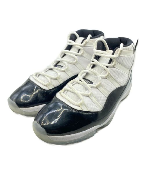 NIKE（ナイキ）NIKE (ナイキ) AIR JORDAN 11 RETRO ホワイト×ブラック サイズ:29cm （US11）の古着・服飾アイテム