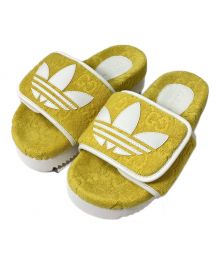 GUCCI×adidas（グッチ×アディダス）の古着「ロゴデザインサンダル」｜イエロー