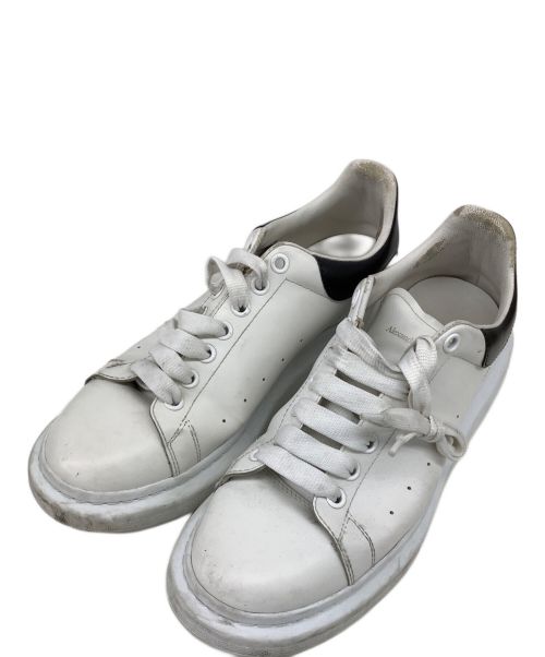 ALEXANDER McQUEEN（アレキサンダーマックイーン）ALEXANDER McQUEEN (アレキサンダーマックイーン) OVERSIZED SNEAKER ホワイト サイズ:44の古着・服飾アイテム