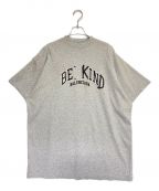 BALENCIAGAバレンシアガ）の古着「BE KINDプリントダメージ加工Tシャツ」｜グレー