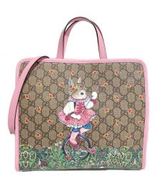 GUCCI×ヒグチユウコ（グッチ×ヒグチユウコ）の古着「×ヒグチユウコ ラビットプリント GGスプリームハンドバッグ」｜ベージュ×ピンク